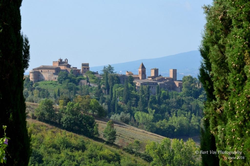 Agriturismo Il Torrione Villa Certaldo Bagian luar foto