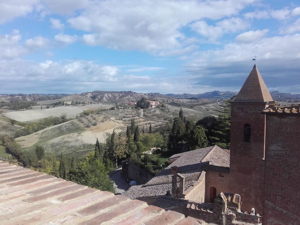 Agriturismo Il Torrione Villa Certaldo Bagian luar foto